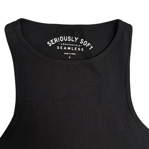Aeropostale Set of Tanks Seriously Soft Seamless Cropped High-Neck, Small - Picture 5 of 9